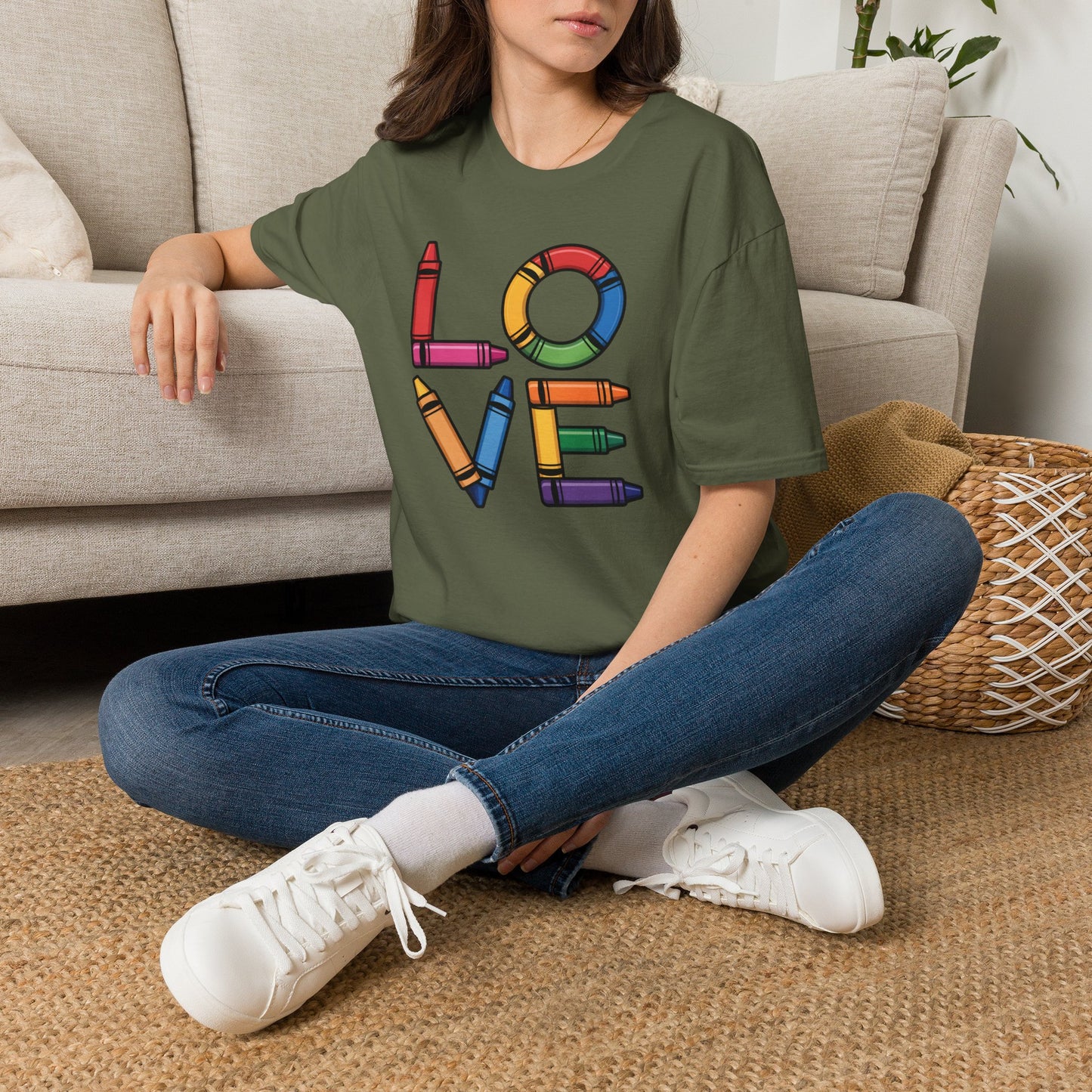 LOVE crayon T-Shirt