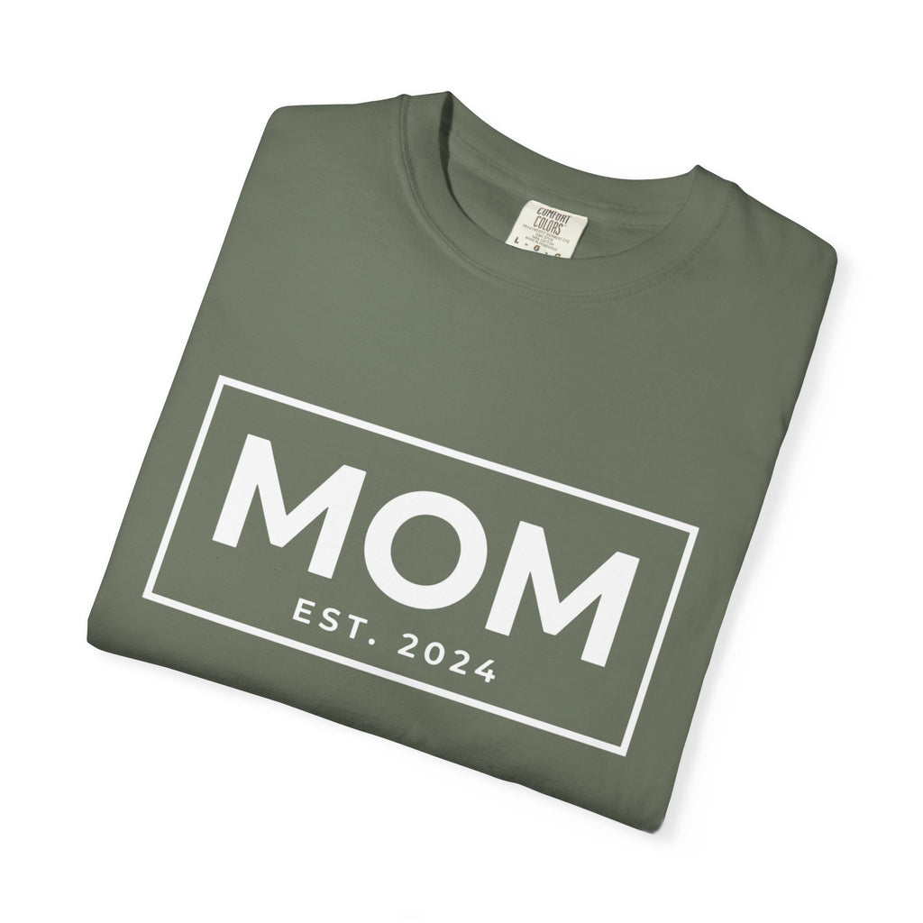 Mom EST. 2026 T-Shirt — Personalized Year