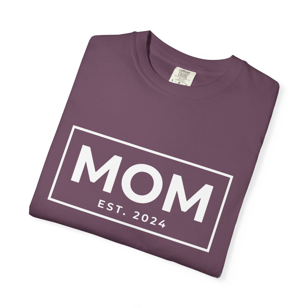 Mom EST. 2026 T-Shirt — Personalized Year