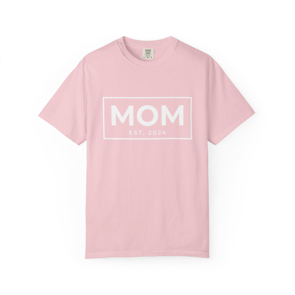 Mom EST. 2026 T-Shirt — Personalized Year