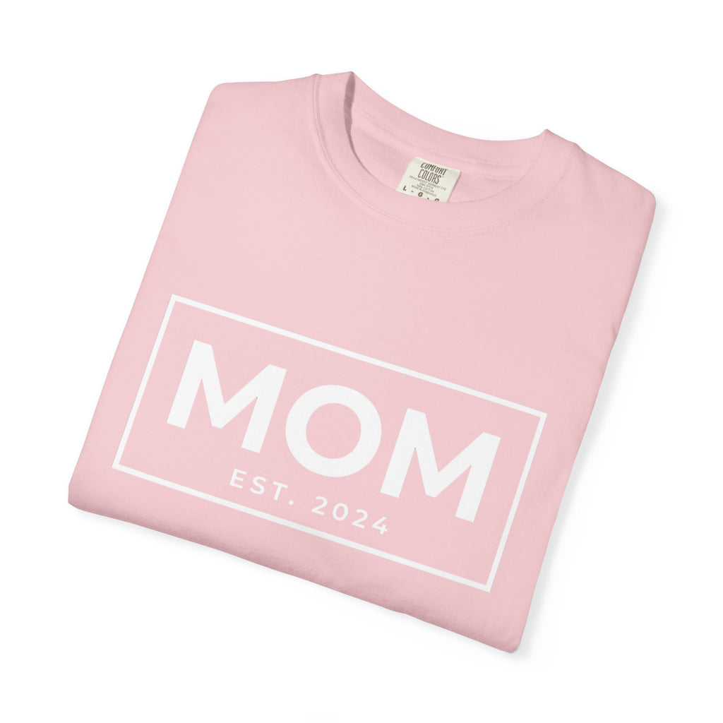 Mom EST. 2026 T-Shirt — Personalized Year